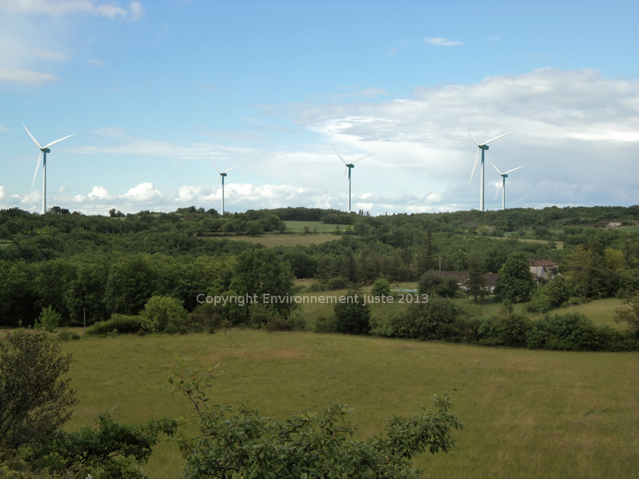 La Combe Bartas avec les éoliens